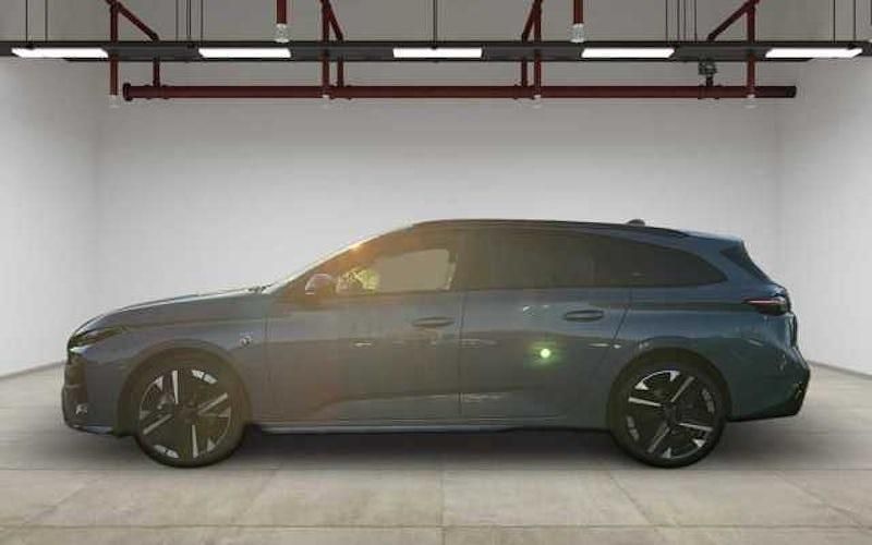 Neu Peugeot 308 SW GT 145 PS (106 kW) 2026 Blau Kombi