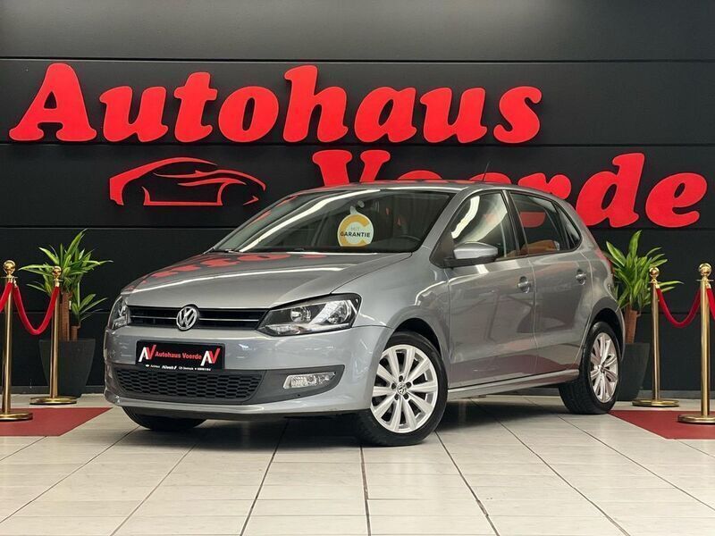 Silber Gebraucht 2011 VW Polo Team Kleinwagen | 9.990 € (Etwas zu teuer) - Bild 1/4