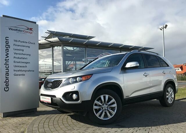 Brilliantsilber met. (metallic) Gebraucht 2012 Kia Sorento Spirit SUV | 10.490 € (Fairer Preis) - Bild 1/4