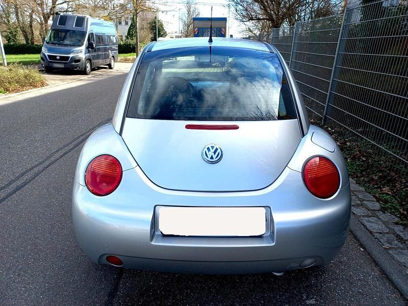 Gebraucht VW New Beetle 116 PS (85 kW) 1999 Silber Kleinwagen
