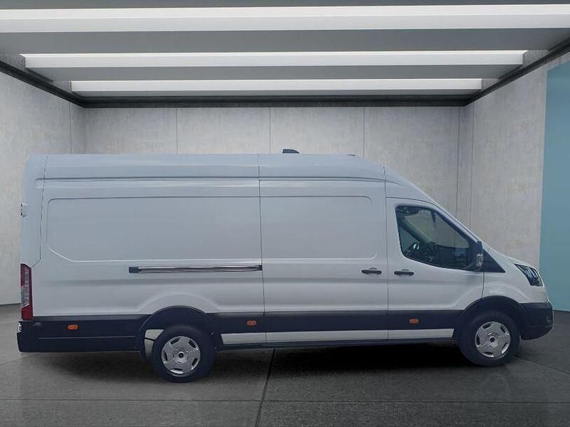 Second-hand Ford Transit 131 CP (96 kW) 2025 Alb Berlinǎ