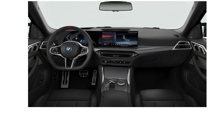 Gebraucht BMW i4 Performance 400 kW (544 PS) 2025 Mineralweiss Limousine