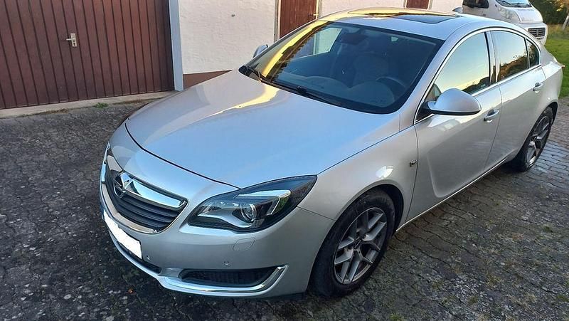 Silber Gebraucht 2016 Opel Insignia Innovation Limousine | 6.300 € (Fairer Preis) - Bild 1/4