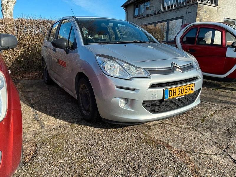 Gebraucht Citroën C3 Attraction 68 PS (50 kW) 2014 Grau Van / Kleinbus