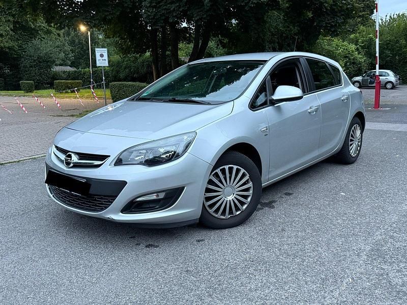 Gebraucht 2014 Opel Astra Energy Limousine | 4.199 € (Guter Preis) - Bild 1/4