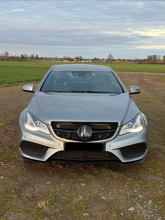 Gebraucht Mercedes E400 AMG 333 PS (244 kW) 2014 Grau Coupé