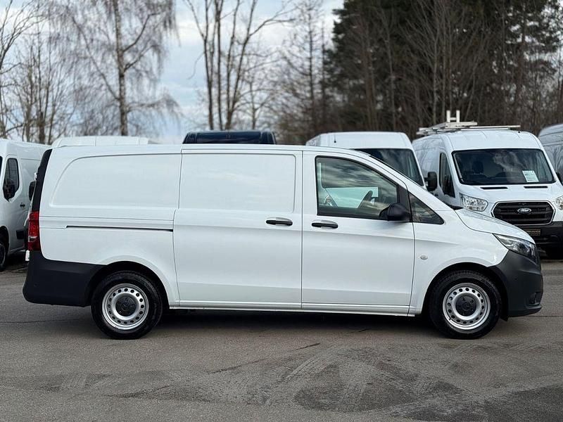 Gebraucht Mercedes Vito 136 PS (100 kW) 2020 Weiß Van