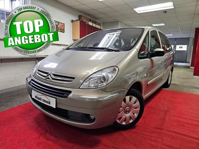 Beige Gebraucht 2006 Citroën Xsara Picasso Comfort Van / Kleinbus | 5.190 € - Bild 1/4