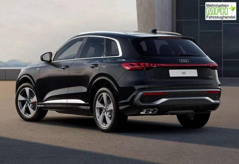 Nouă Audi Q5 S-Line 204 CP (150 kW) 2026 Negru SUV