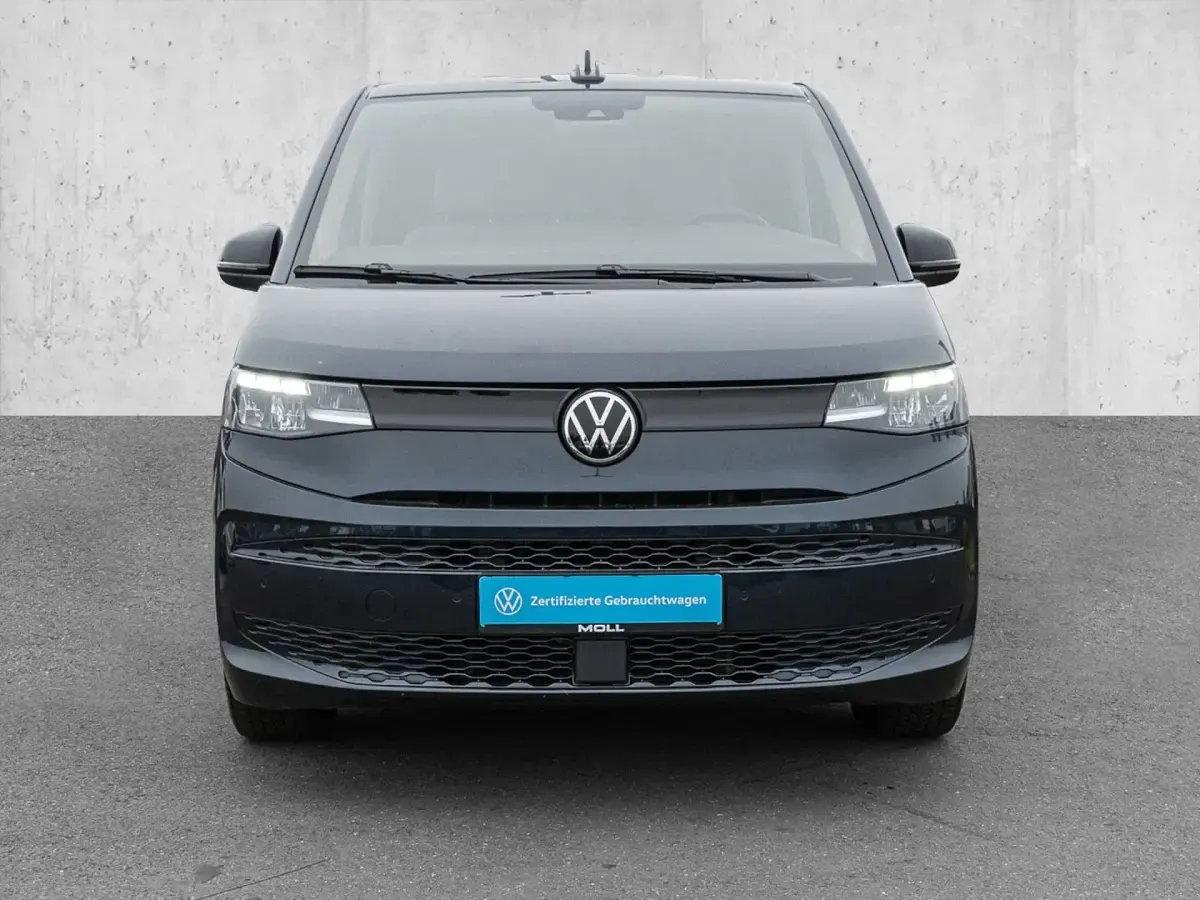 Używany VW Multivan Basis 150 KM (110 kW) 2024 Minivan
