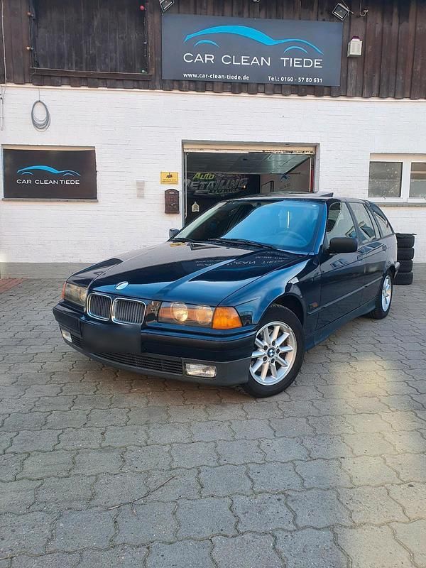 Second-hand BMW 320 Basis 150 CP (110 kW) 1996 Break
