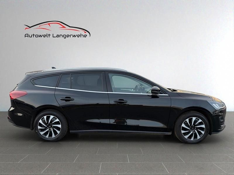 Gebraucht Ford Focus Titanium 155 PS (114 kW) 2025 Schwarz Kombi
