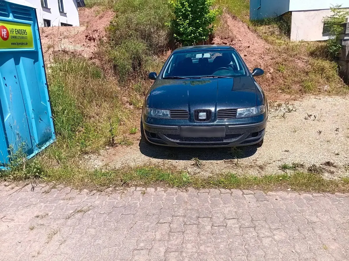 Gebraucht Seat Leon 105 PS (77 kW) 2004 Schwarz Kleinwagen