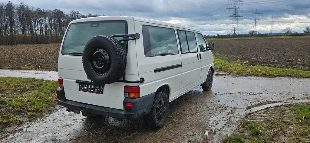 Gebraucht VW Caravelle 102 PS (75 kW) 2003 Weiß Van