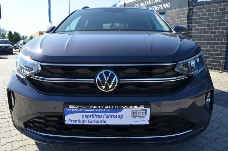 Gebraucht VW Taigo Life 110 PS (80 kW) 2023 Grau SUV