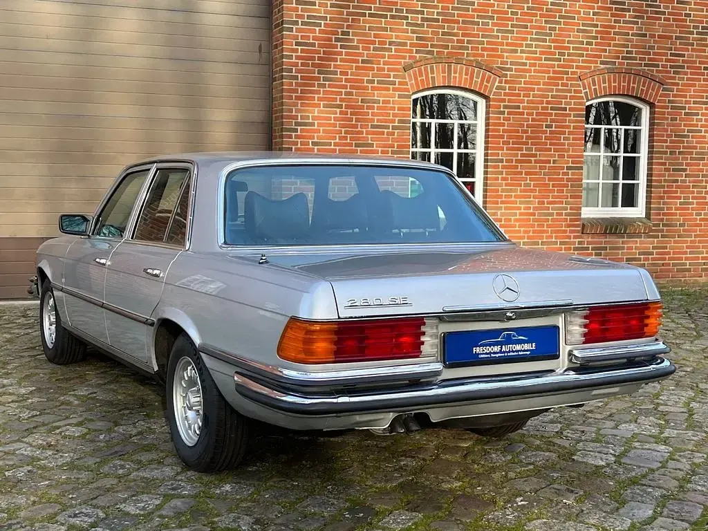 Gebraucht Mercedes 280 SE 185 PS (136 kW) 1977 Astralsilber Limousine