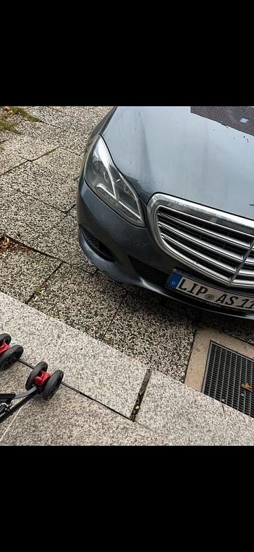 Gebraucht Mercedes E220 220 PS (161 kW) 2013 Grau Kombi