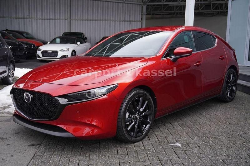 Gebraucht Mazda 3 Exclusive-Line 186 PS (136 kW) 2024 Rot Limousine