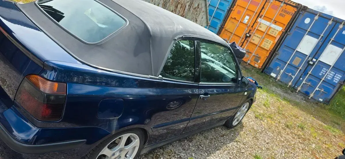 Gebraucht VW Golf Cabriolet Trendline 90 PS (66 kW) 2000 Blau Cabrio