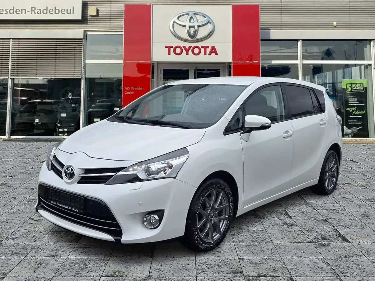Occasion Toyota Verso Executive 147 ch (108 kW) 2014 Blanc Monospace