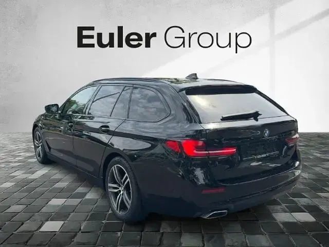 Gebraucht BMW 520 Shadowline 184 PS (135 kW) 2023 Schwarz Limousine