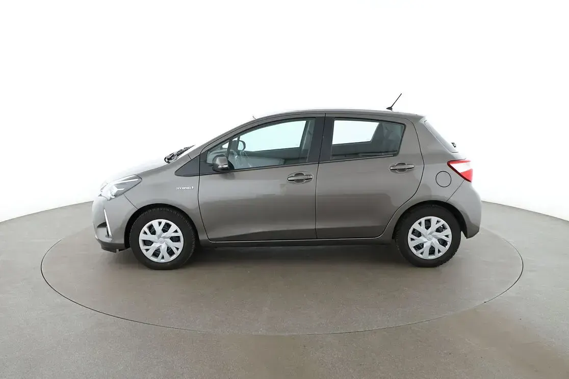 Gebraucht Toyota Yaris Hybrid 2020 Grau Limousine
