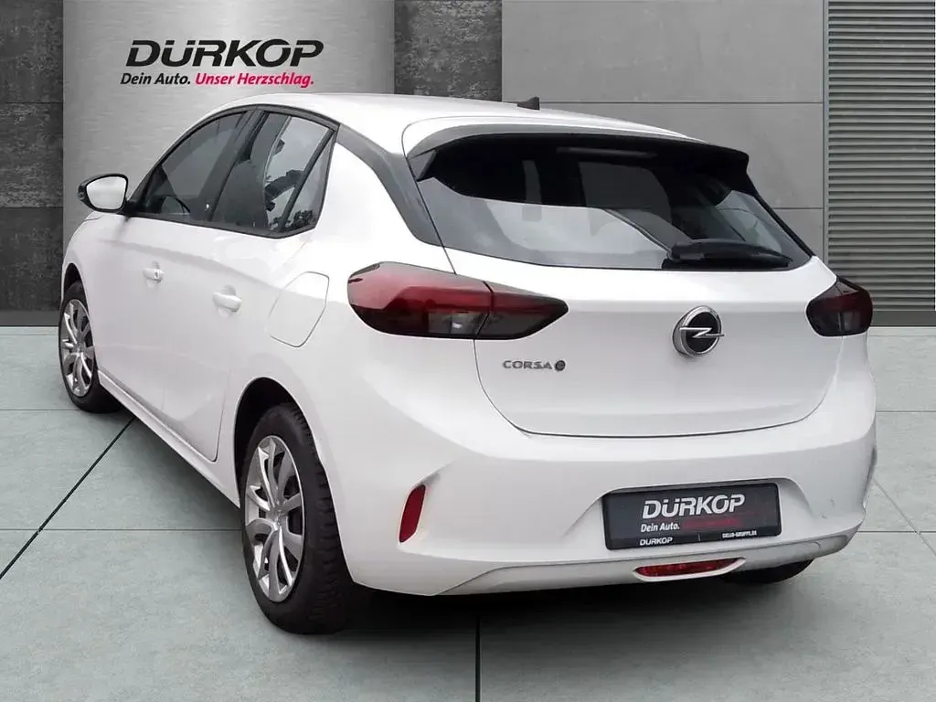 Gebraucht Opel Corsa-e Edition 100 kW (136 PS) 2023 Weiß Kleinwagen