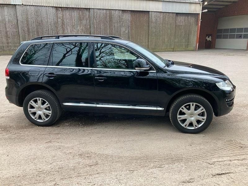 Gebraucht VW Touareg 224 PS (164 kW) 2007 Schwarz SUV