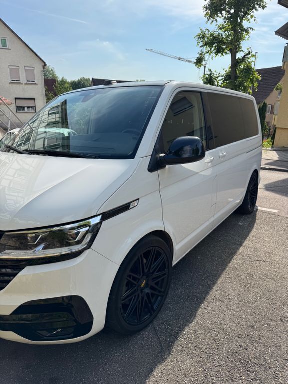 Weiß Gebraucht 2020 VW T6.1 Generation Six Van | 49.999 € (Superpreis) - Bild 1/4
