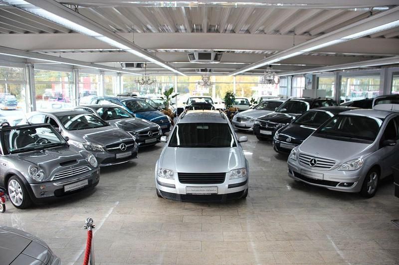 Silber Gebraucht 2003 VW Passat Family Kombi | 1.990 € (Etwas zu teuer) - Bild 1/4