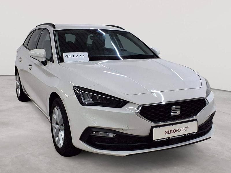 Weiß Gebraucht 2022 Seat Leon Style Kombi | 17.090 € (Guter Preis) - Bild 1/4