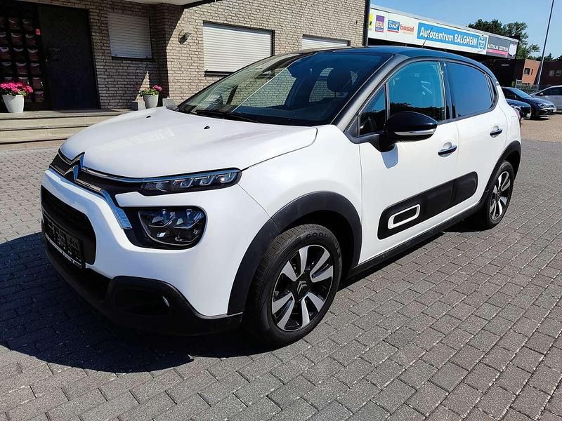 Weiss banquise Gebraucht 2023 Citroën C3 Shine Kleinwagen | 14.690 € (Guter Preis) - Bild 1/4