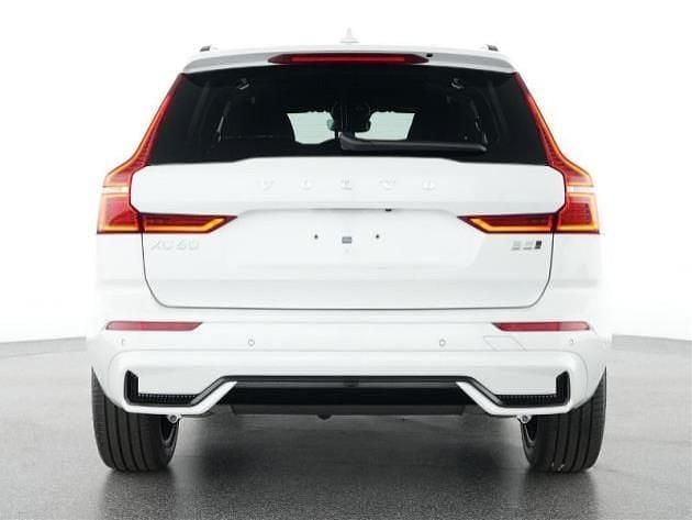 Gebraucht Volvo XC60 Plus 250 PS (183 kW) 2025 Weiß SUV