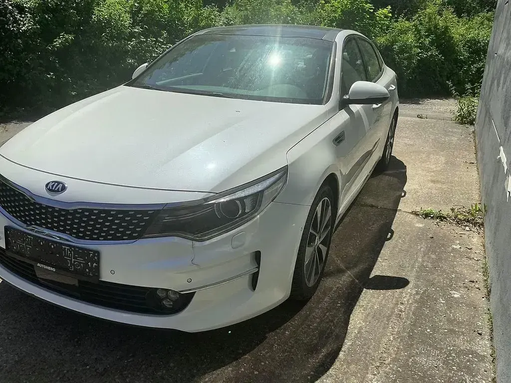Gebraucht Kia Optima Spirit 141 PS (103 kW) 2015 Weiß Limousine