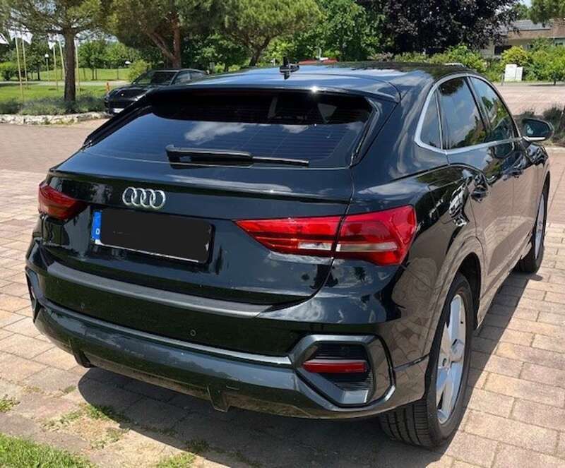 Schwarz Gebraucht 2020 Audi Q3 Sport SUV | 34.300 € (Etwas zu teuer) - Bild 1/4