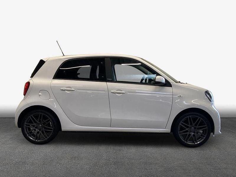 Second-hand Smart ForFour Brabus 71 CP (52 kW) 2019 Alb Hatchback