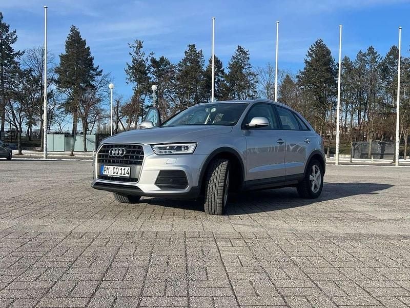 Gebraucht Audi Q3 Basis 150 PS (110 kW) 2015 Grau SUV