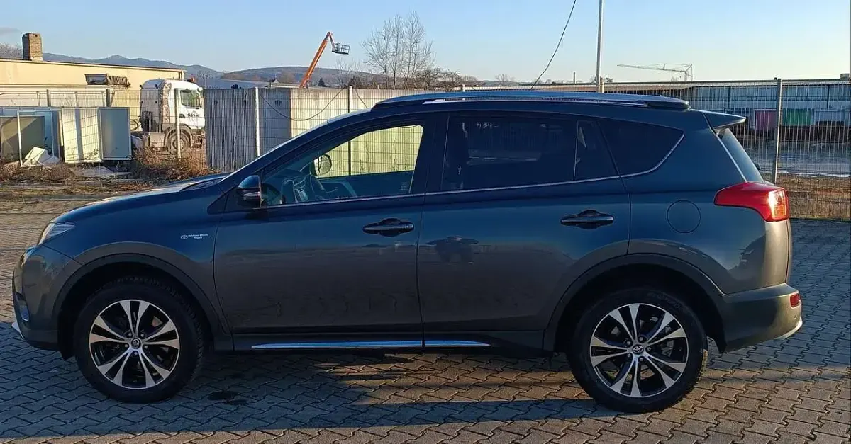 Gebraucht Toyota RAV4 Edition-S 150 PS (110 kW) 2015 SUV