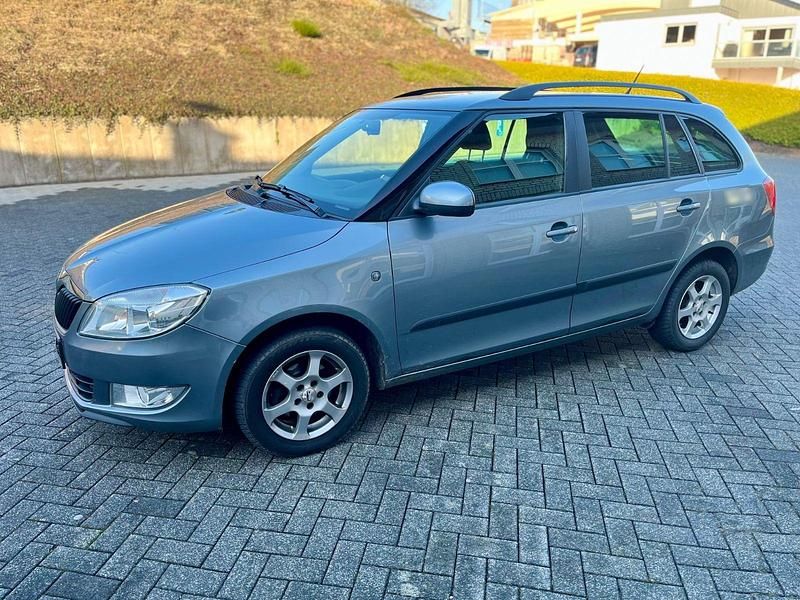 Gebraucht Skoda Fabia 86 PS (63 kW) 2013 Silber Kombi