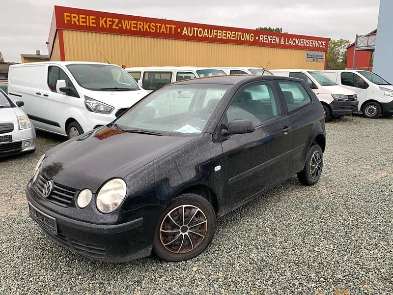 Gebraucht VW Polo 64 PS (47 kW) 2003 Schwarz Kleinwagen
