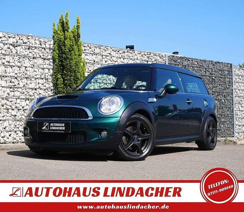 Britishracinggreen metallic (metallic) Gebraucht 2009 Mini Cooper S Clubman Kombi | 8.970 € (Fairer Preis) - Bild 1/4