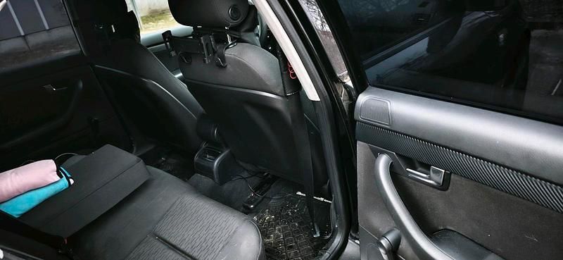 Gebraucht Audi A4 130 PS (95 kW) 2005 Schwarz Kombi