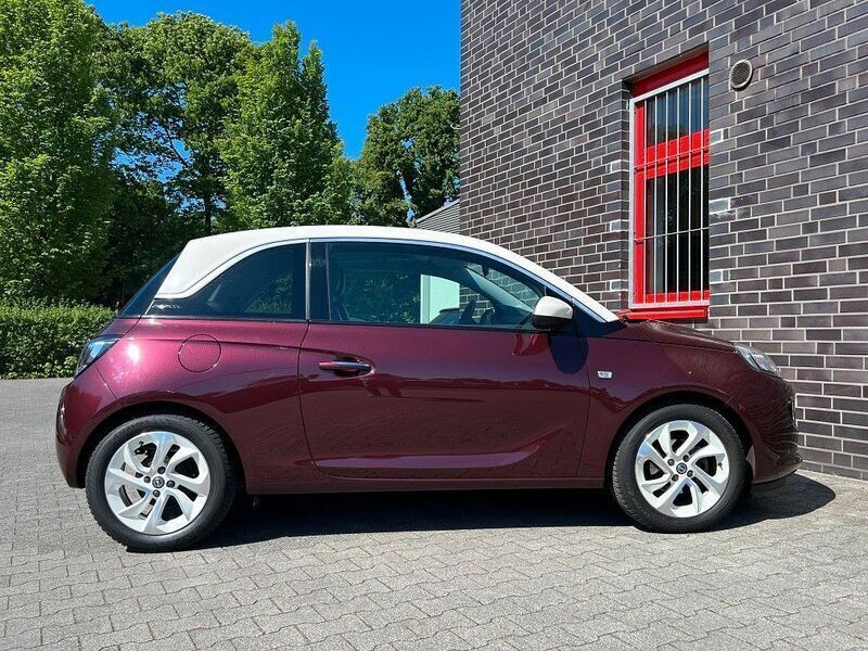 Gebraucht Opel Adam Unlimited 87 PS (63 kW) 2017 Rot Kleinwagen