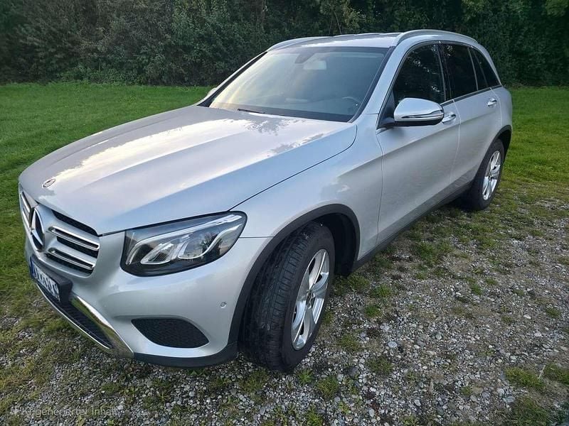 Silber Gebraucht 2017 Mercedes GLC250 SUV | 25.000 € (Superpreis) - Bild 1/4