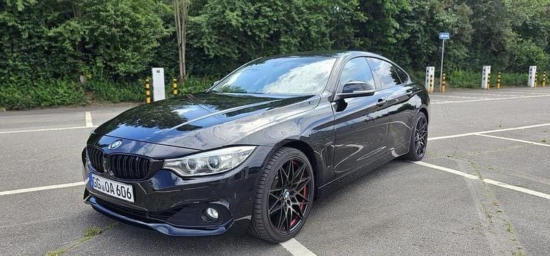 Schwarz Gebraucht 2015 BMW 420 Gran Coupé Sport Line Coupé | 14.899 € (Fairer Preis) - Bild 1/4