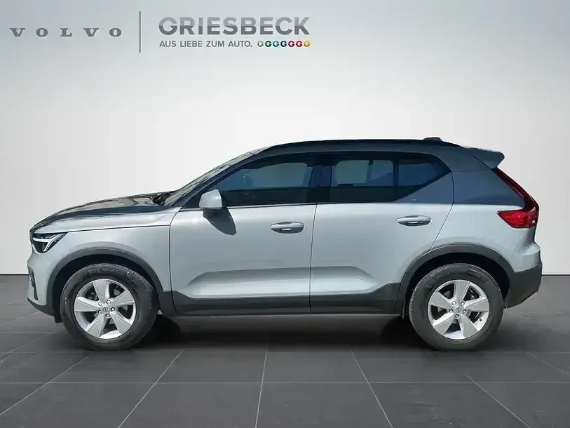 Gebraucht Volvo XC40 129 PS (94 kW) 2023 Grau SUV