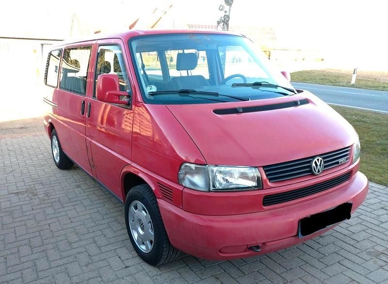 Używany VW T4 102 KM (75 kW) 1997 Czerwony Van