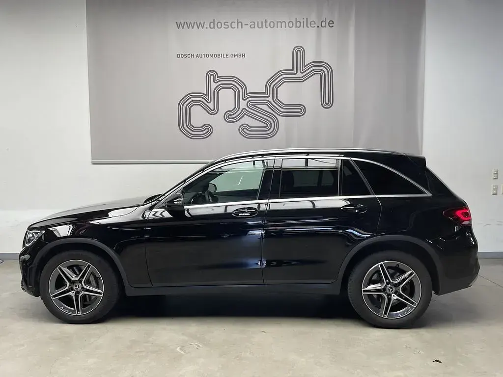Gebraucht Mercedes GLC220 AMG 194 PS (142 kW) 2020 Schwarz/baltic black SUV