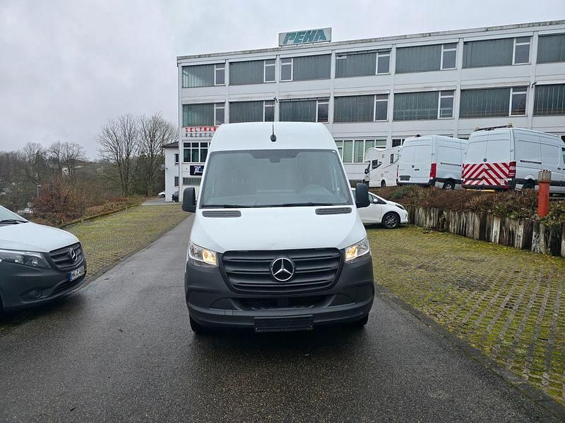 Weiß Gebraucht 2018 Mercedes Sprinter Van | 20.825 € (Guter Preis) - Bild 1/4
