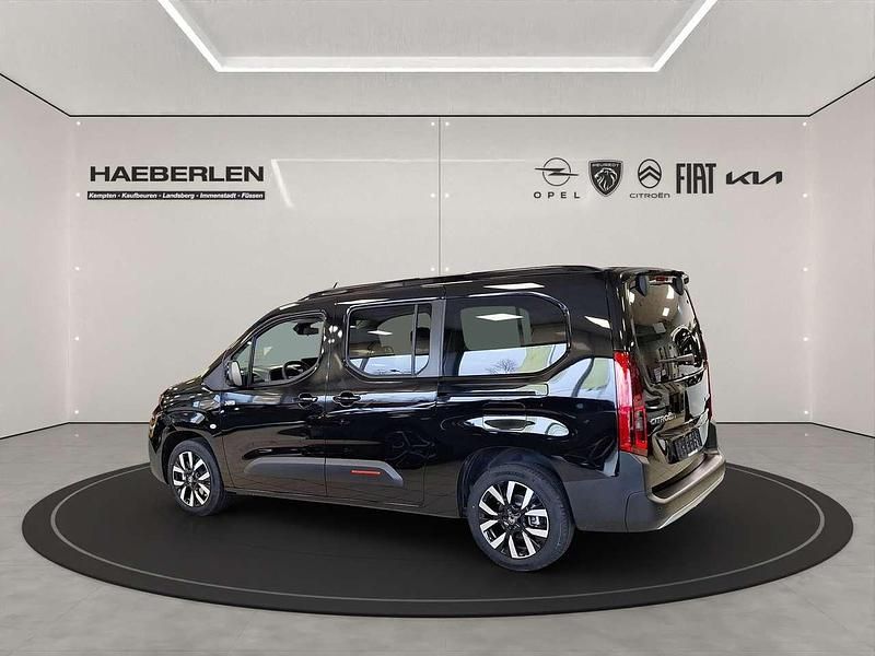Neu Citroën Berlingo 131 PS (96 kW) 2026 Perla nera schwarz Van / Kleinbus